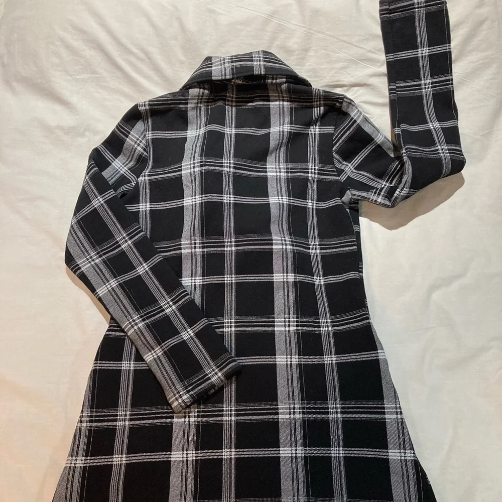 Billabong Plaid Peacoat, Women’s size large - Picture 6 of 7